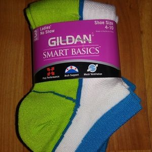 Gildan Accessories - 3 pairs of Gildan no show socks Gildan Accessories - 3 pairs of Gildan no show socks